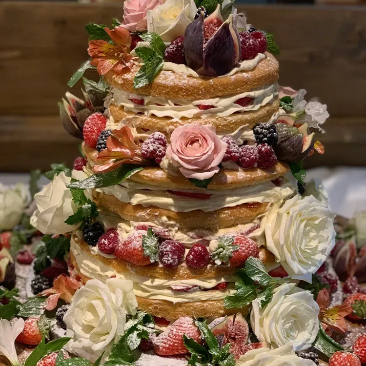 A decorated cake made at Dnister
